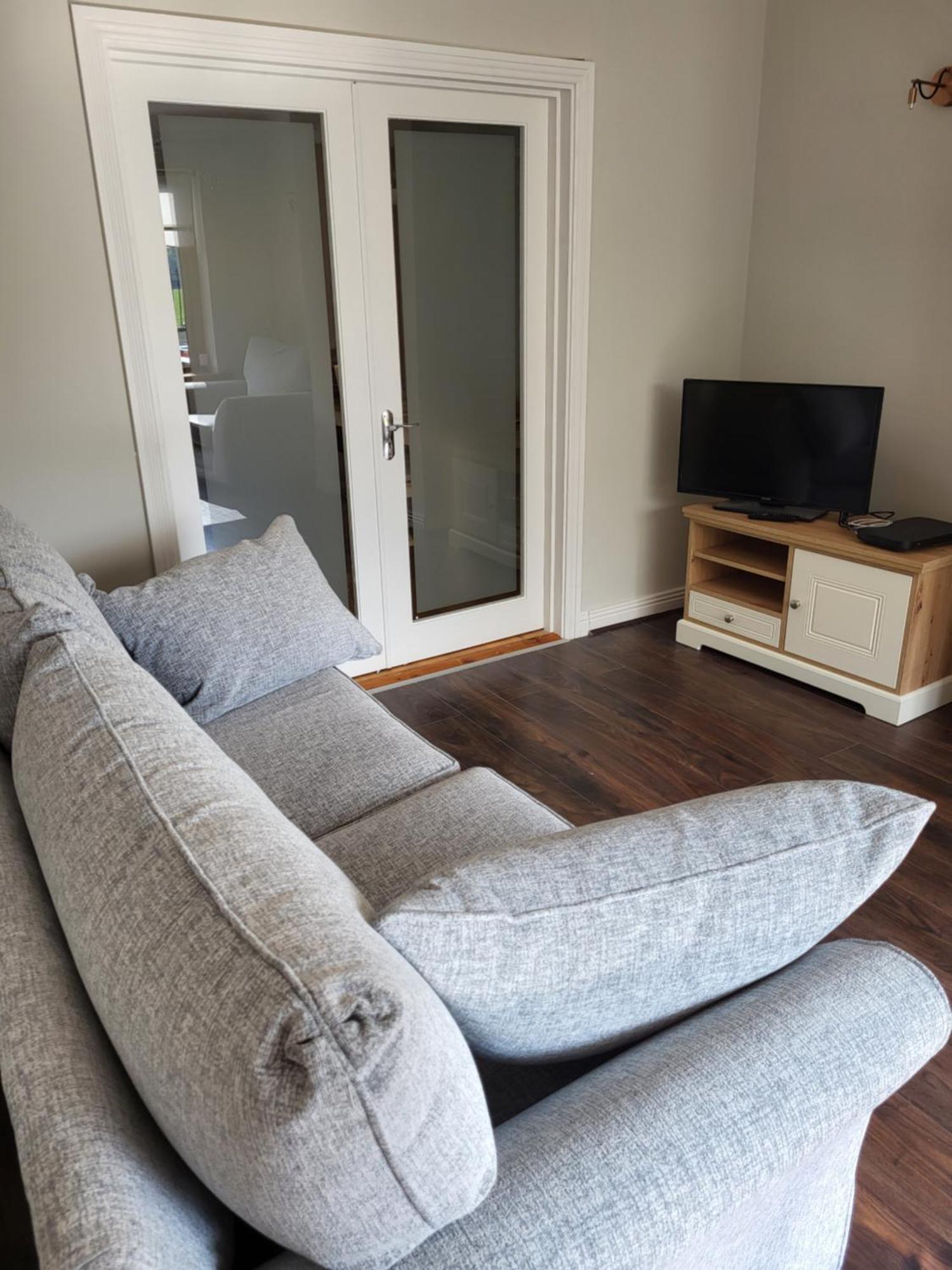 Homestay 150 Charlemont, Griffith Avenue, 9 *