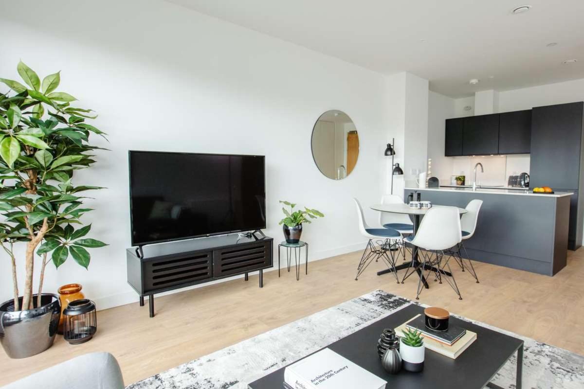Coopers Cross Two By At Appartement