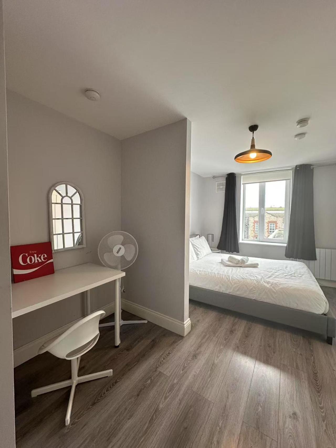 Green City One Double Bed