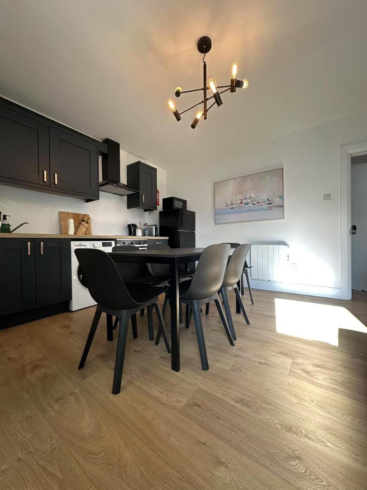 Abbey Apartment