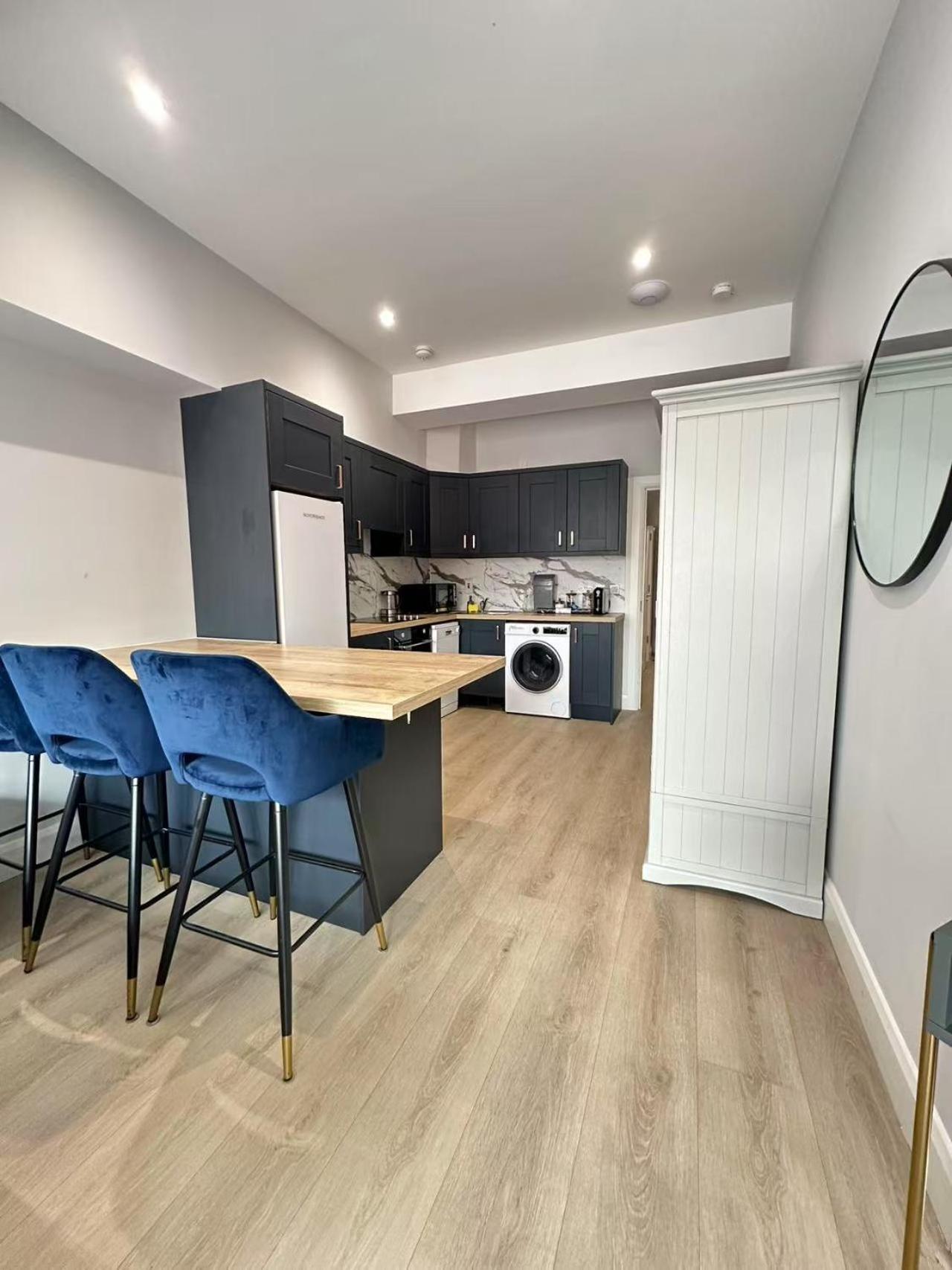 Abbey Apartment