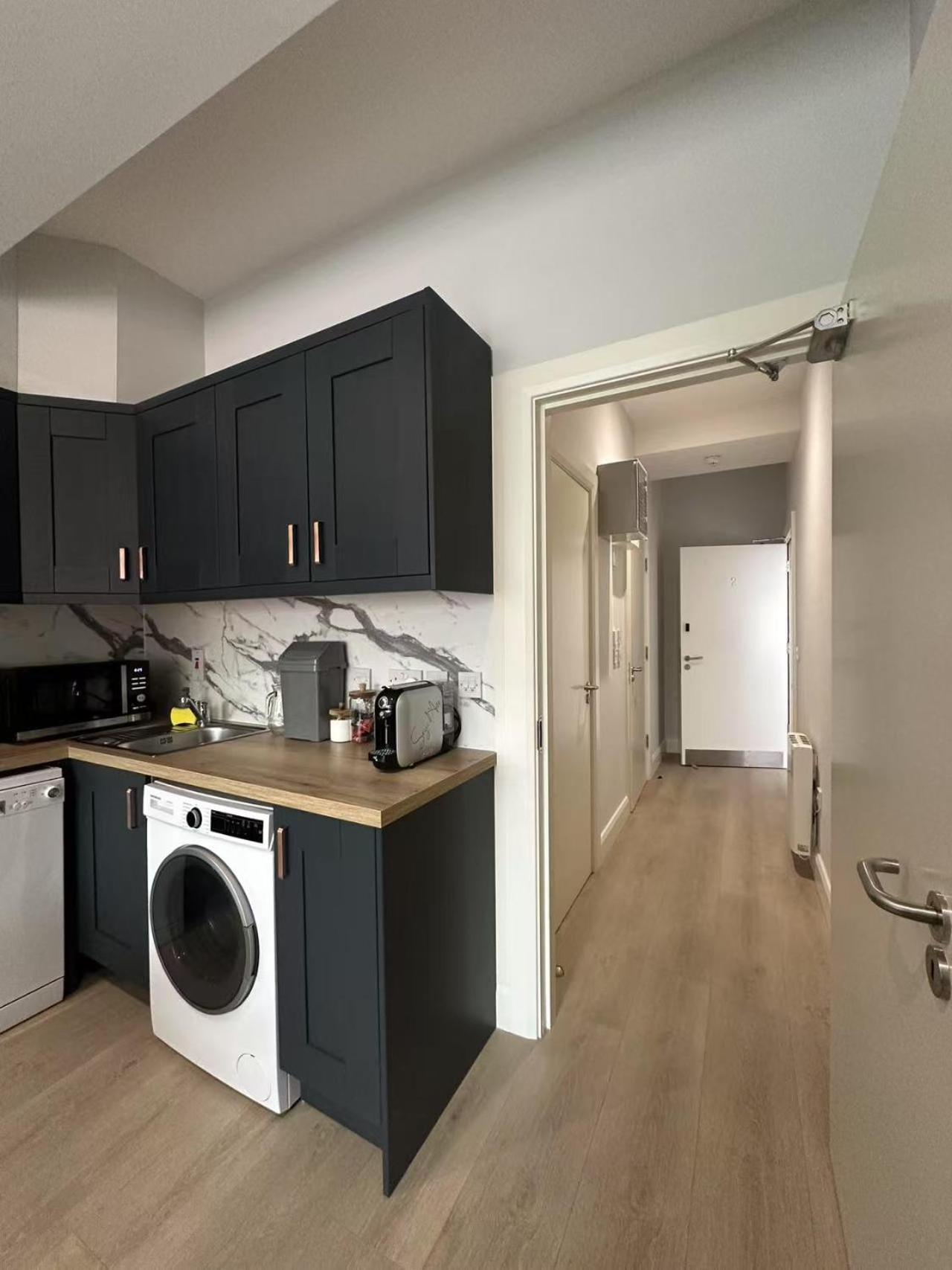 Abbey Apartment