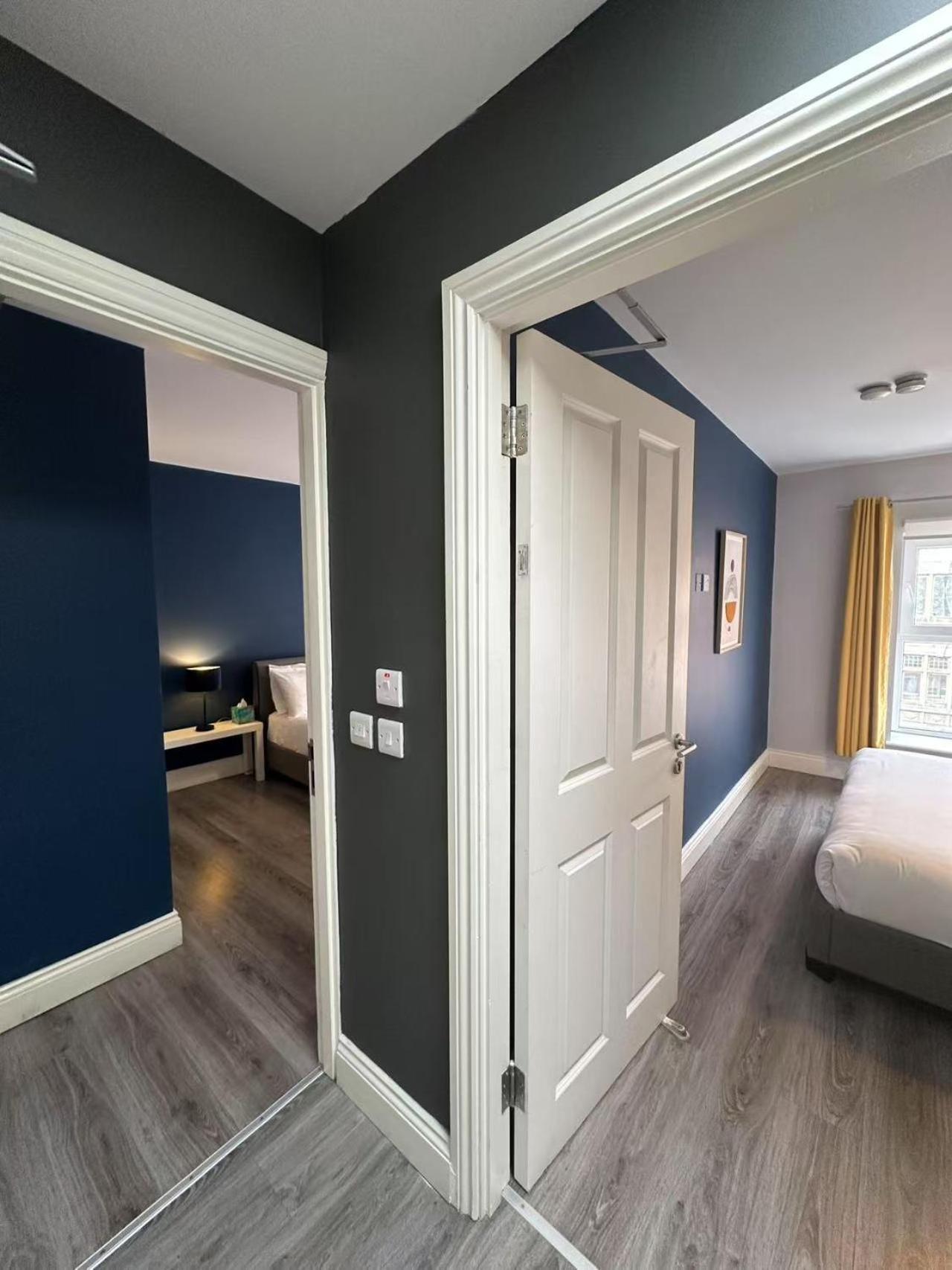 Abbey Apartment *