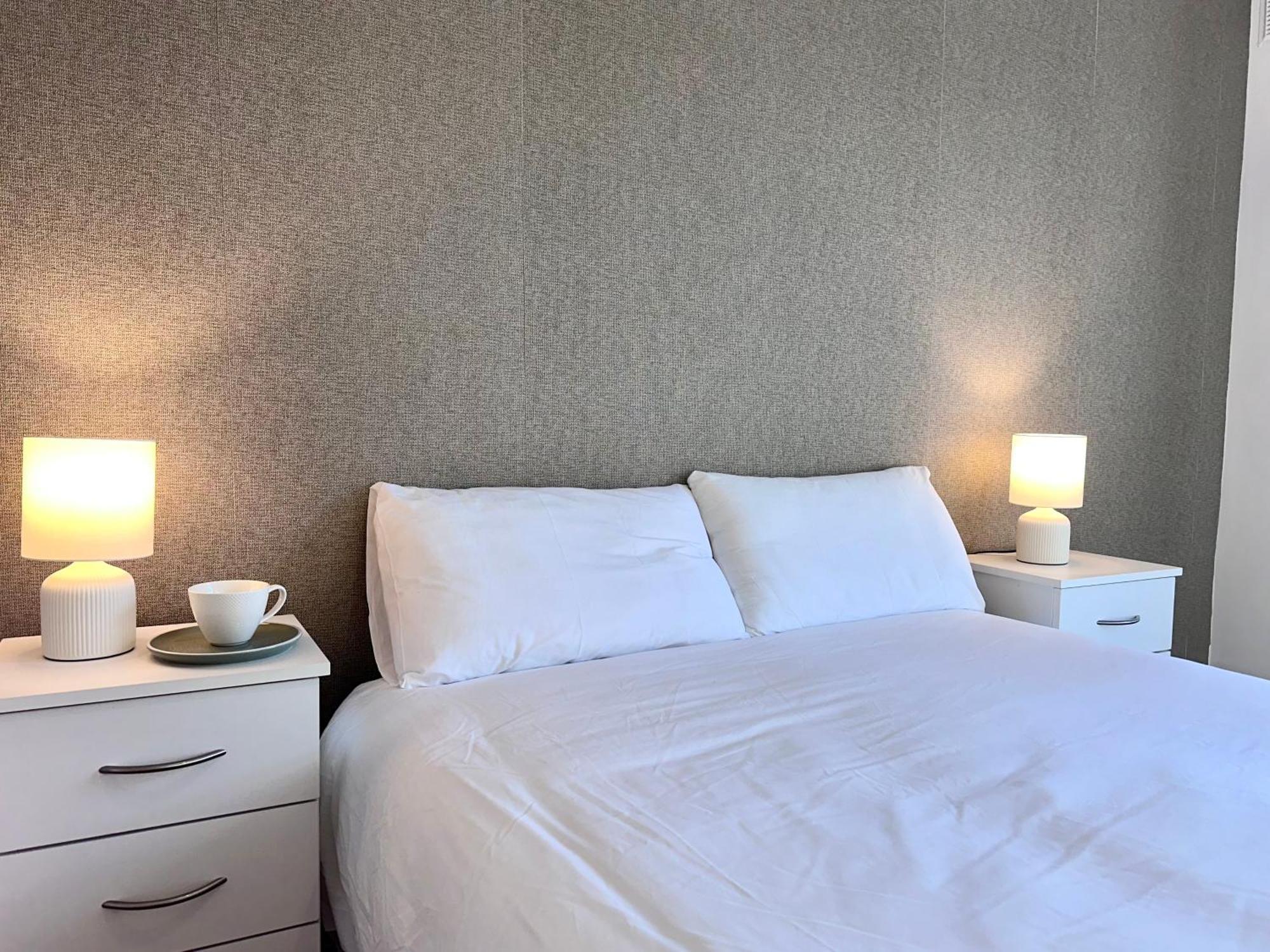 2 Bed Near Centre * Dublin