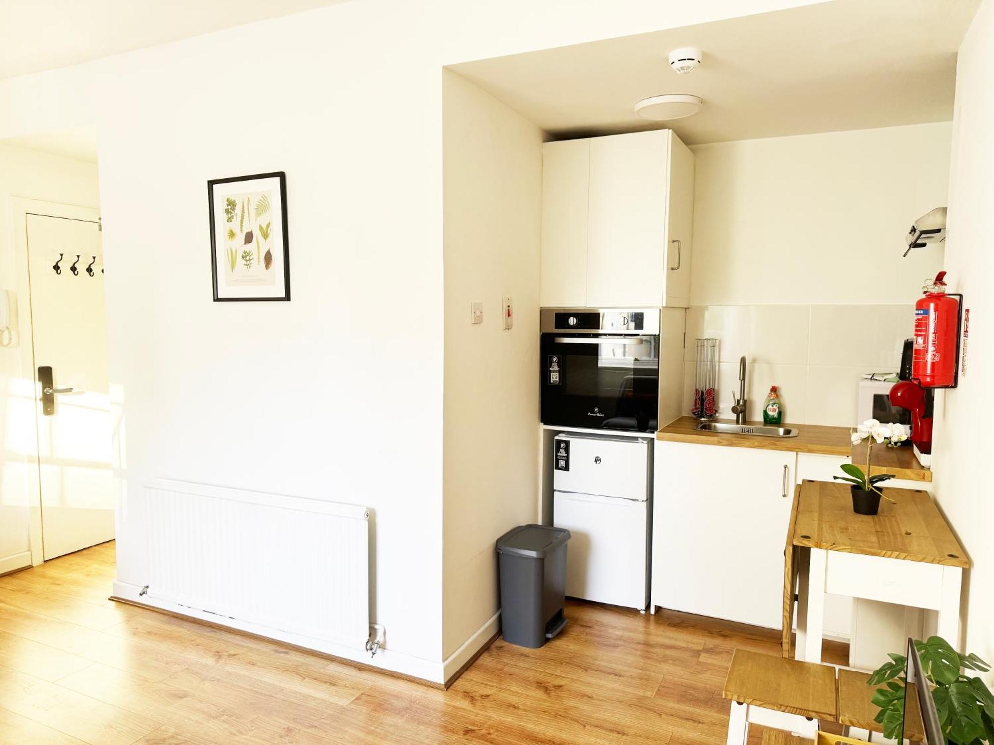 Viridian At 4 Apartment