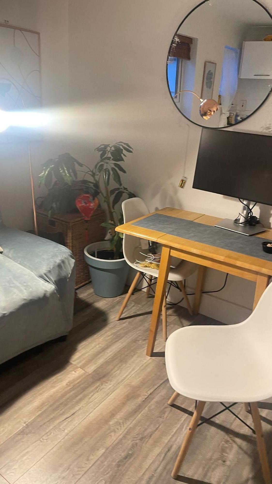 Apartment Small 1 Bedroom Near Centre