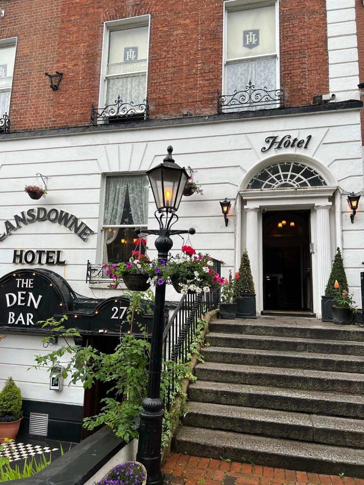 The Lansdowne Hotel