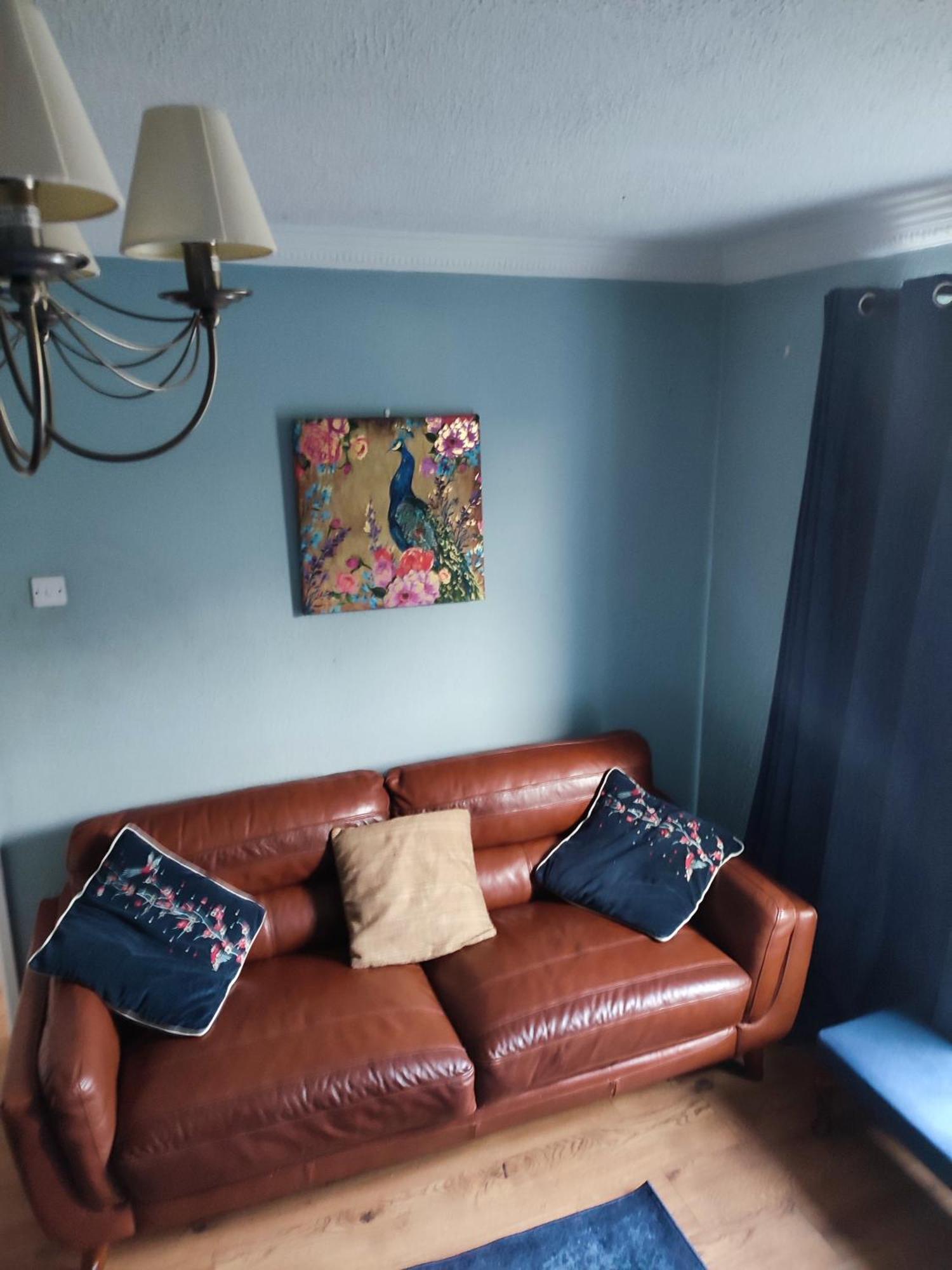 Vakantiehuis 4 Bed Modern Spacious House South