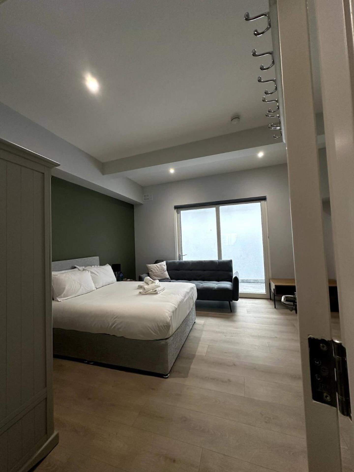Apartment Abbey