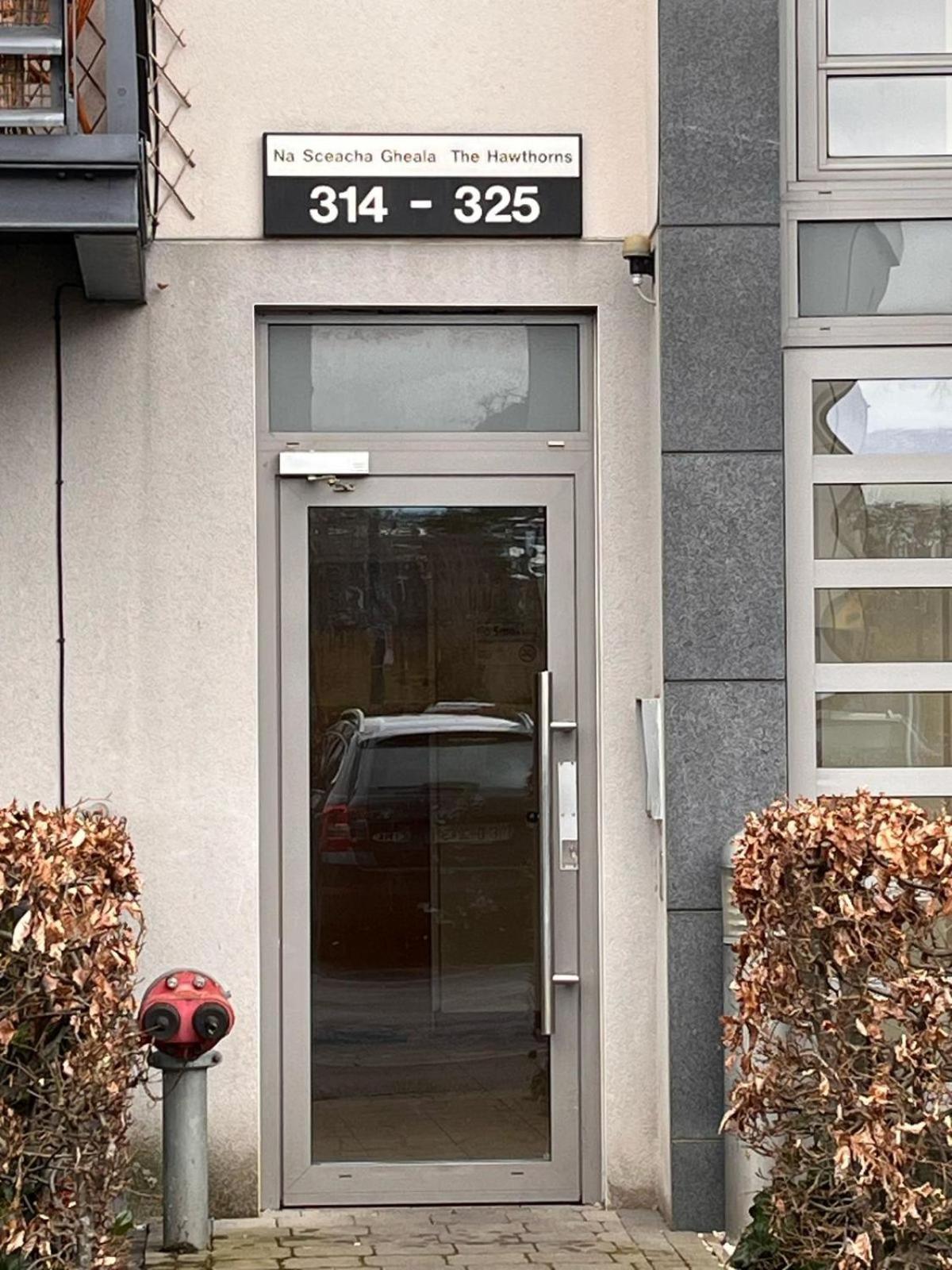 Guest house Superb Double Near Airport