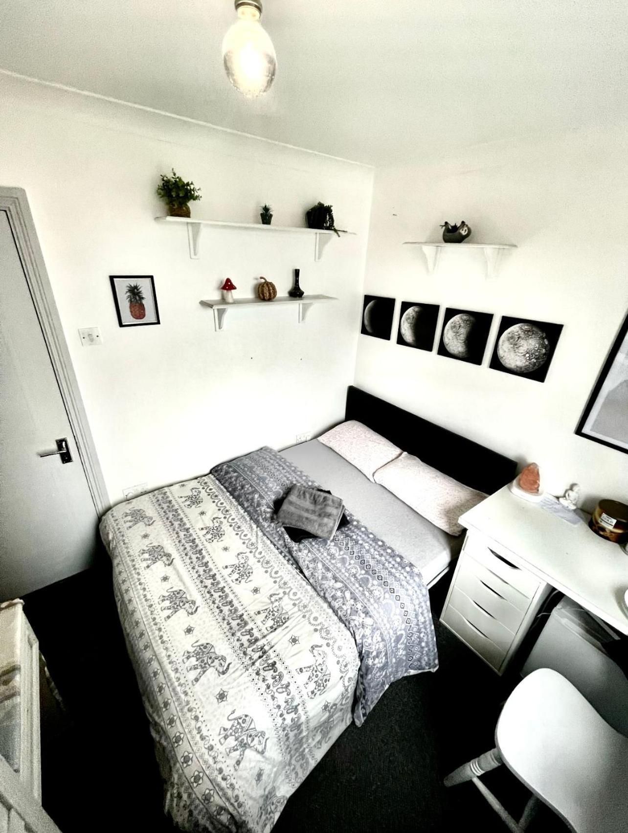 Privatunterkunft Customerhouse, 1 Double Room, 1
