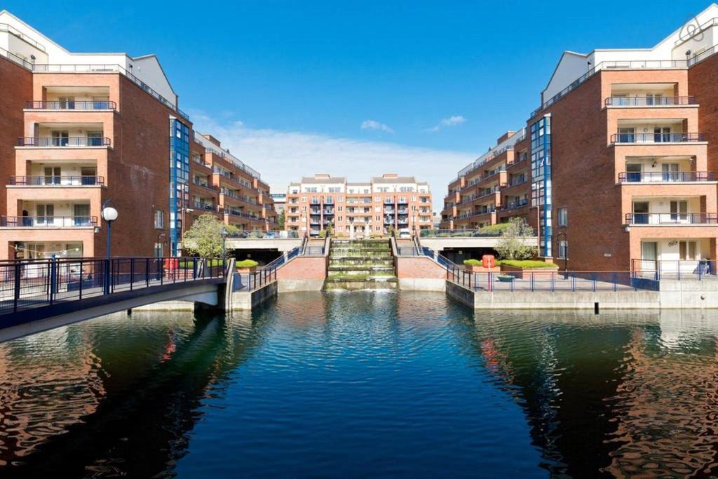 Apartment Customerhouse 1, Balcony View Dublin