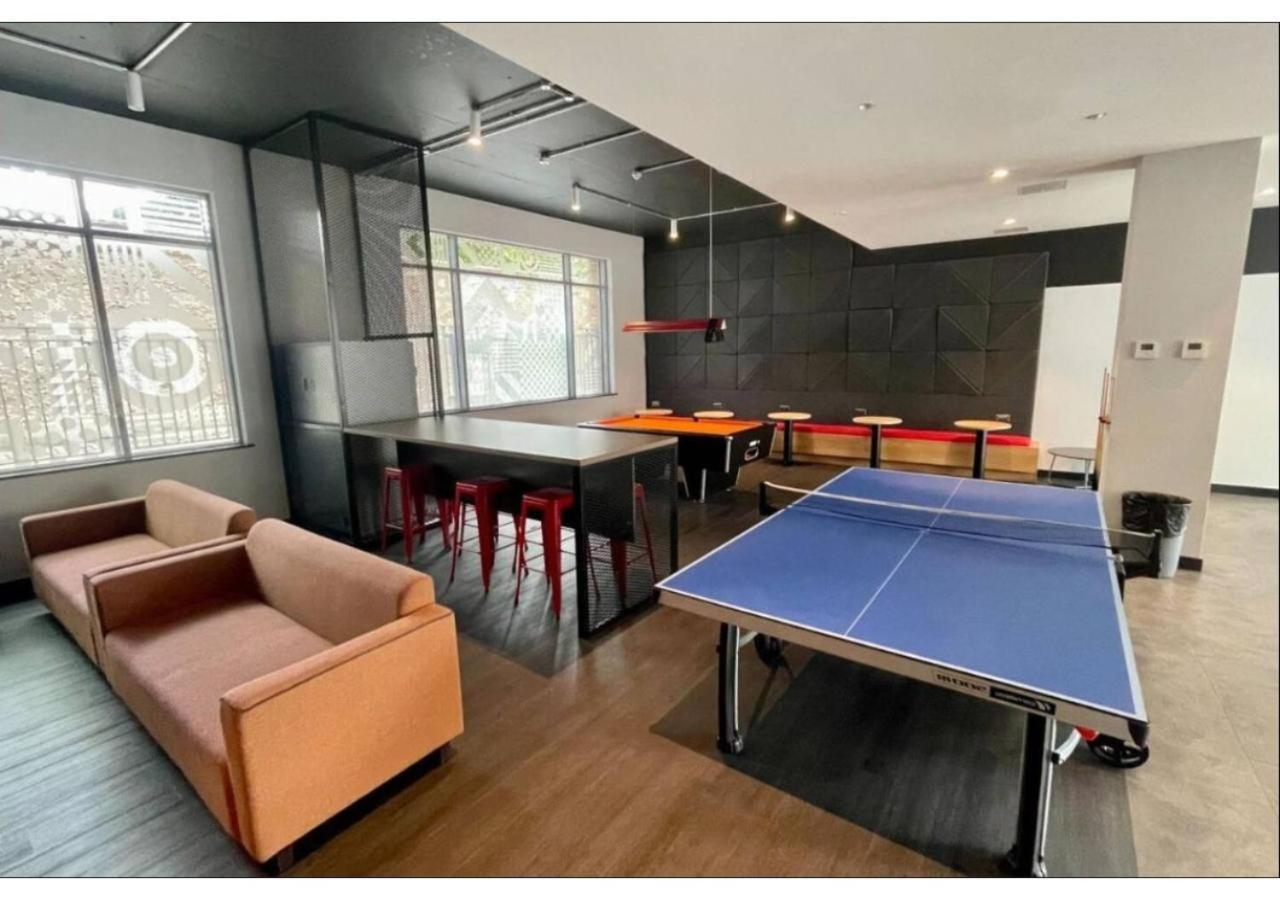 Apartment Joivy Affordable Thomas Street - Adults Only Dublin