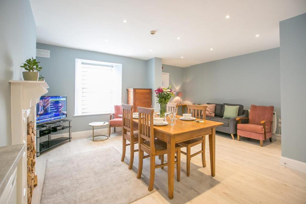 Georgian Square Apartment Dublin