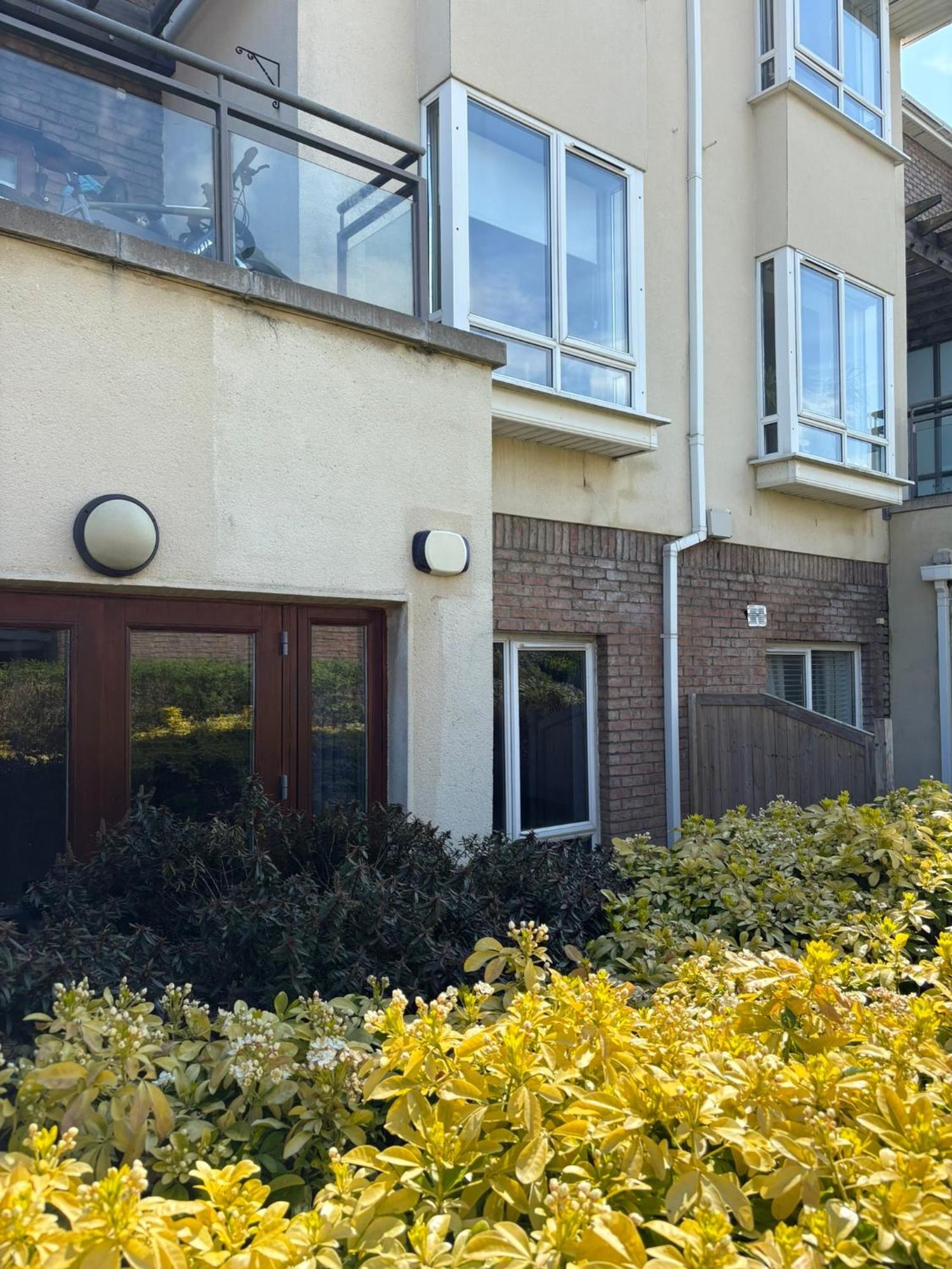 Cosy 2-bedroom Near Airport Apartment Dublin