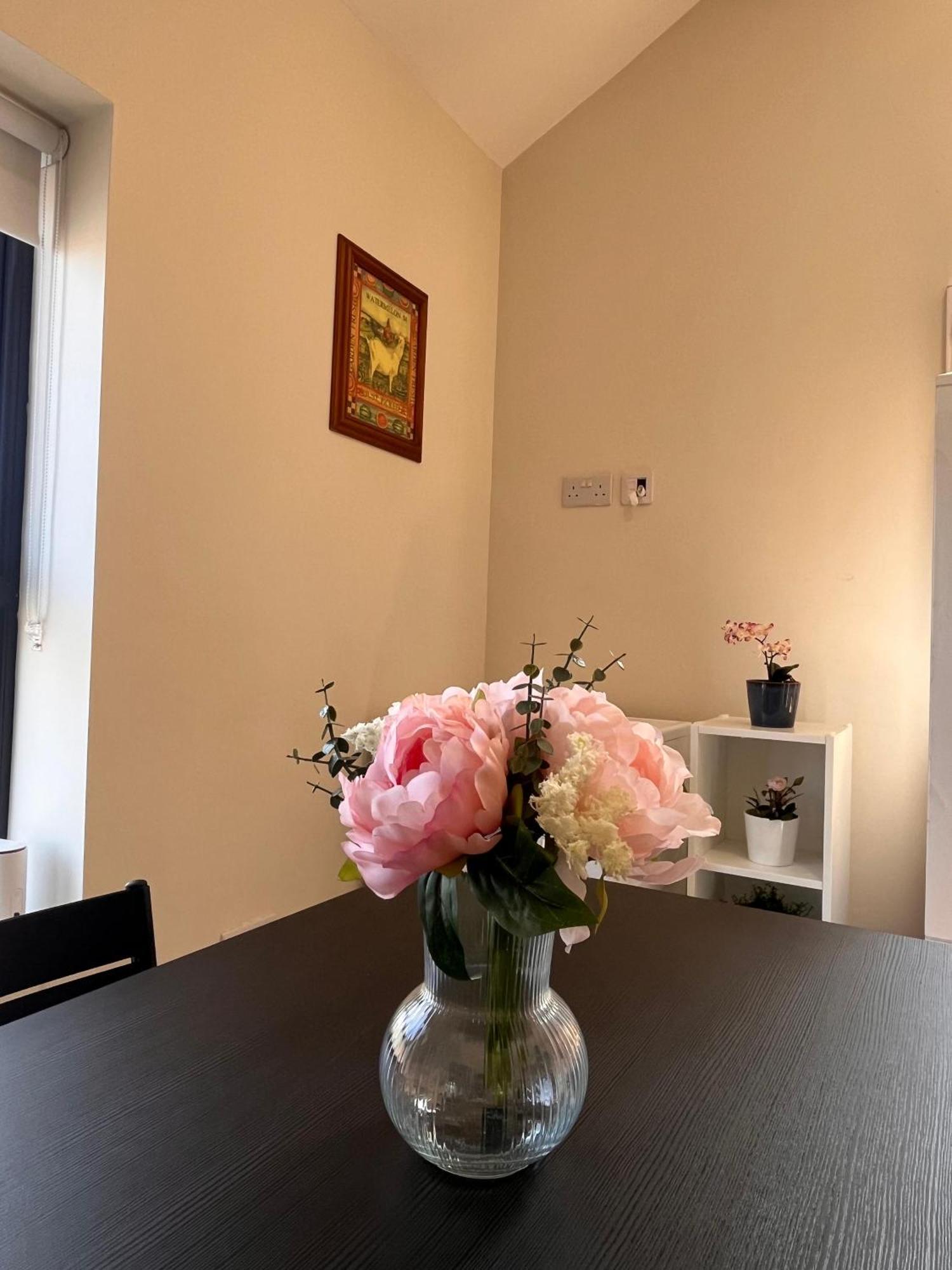 En-suite Double Near Croke Park - 2 Guest house *