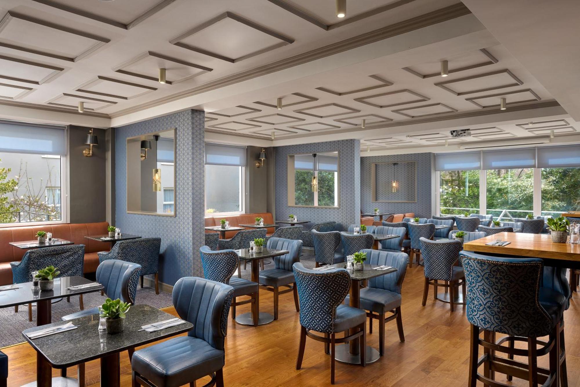 The Sandymount Hotel