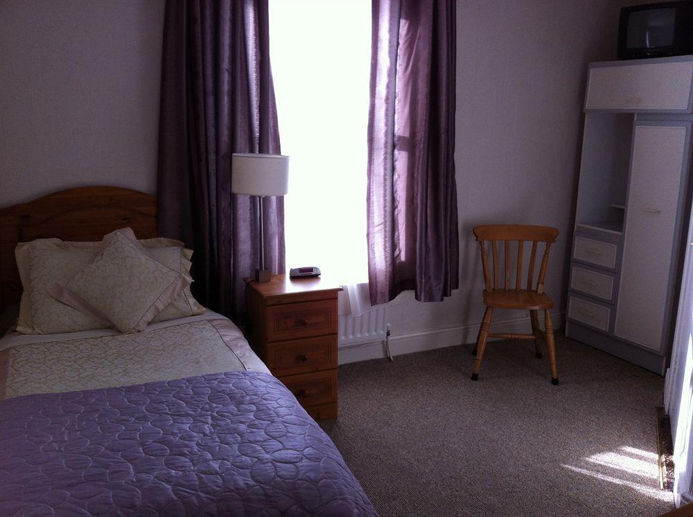 Aishling House 3*