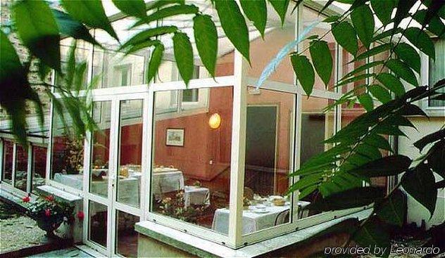 Hotel West County 3*