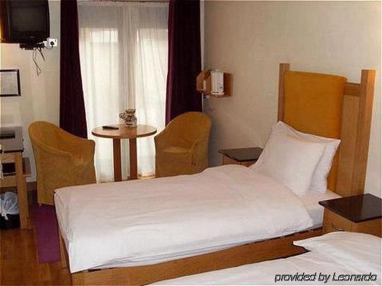 Hotel The Townhouse