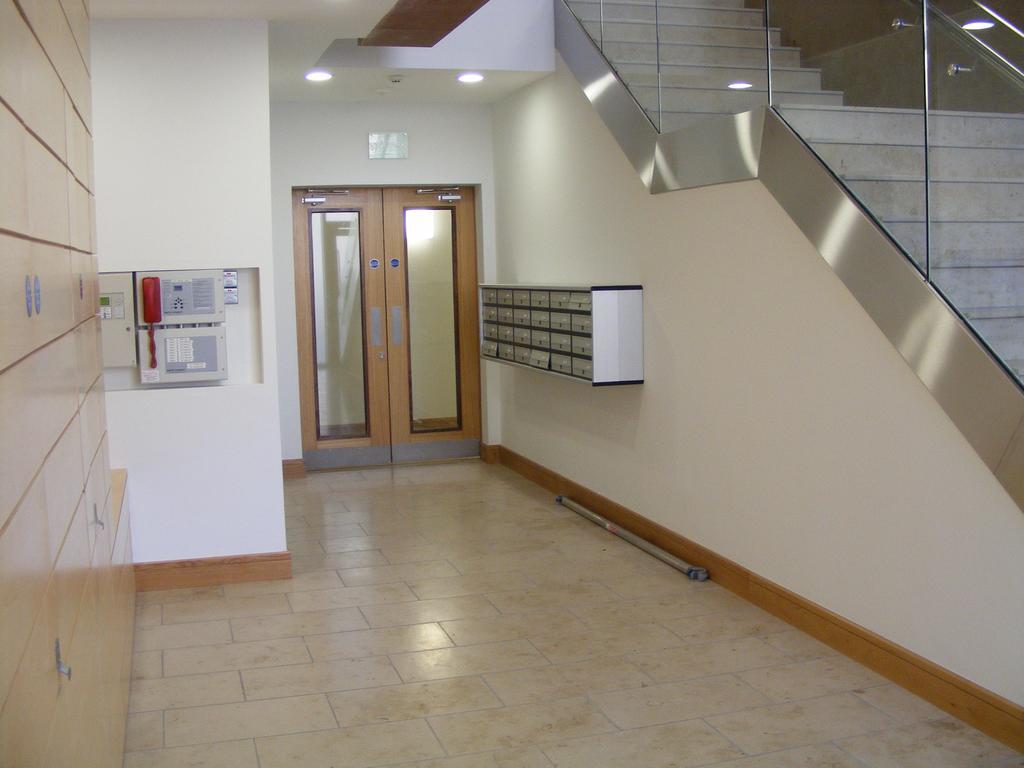Pavilion View Apartment