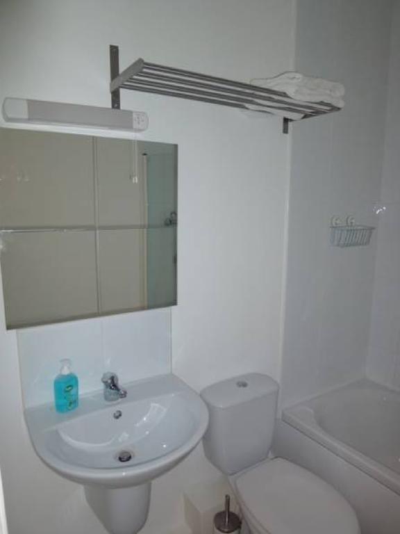 Mayeston Rise Apartment *