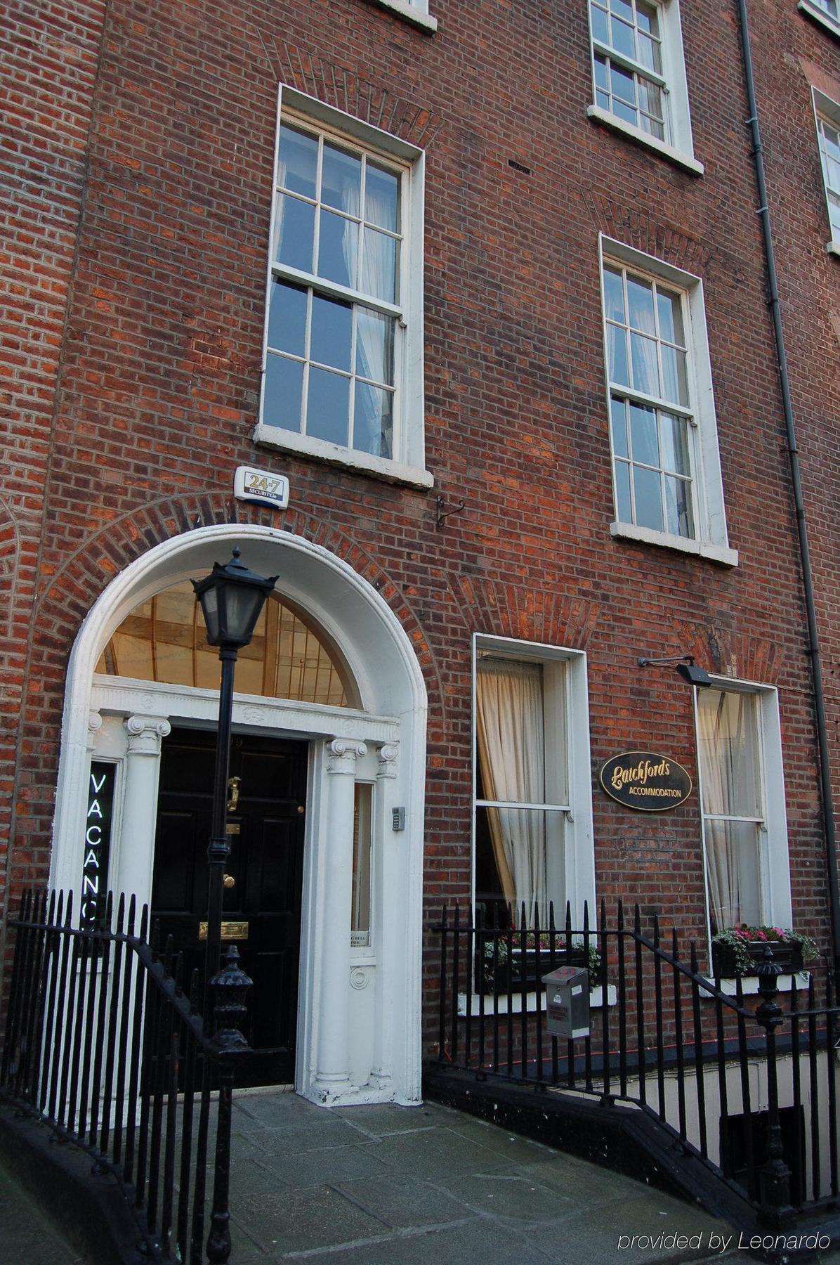 Latchfords Self Catering *