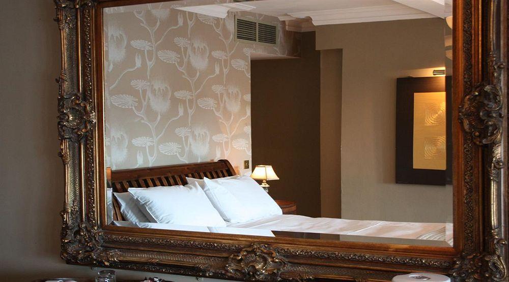 Jackson Court Hotel