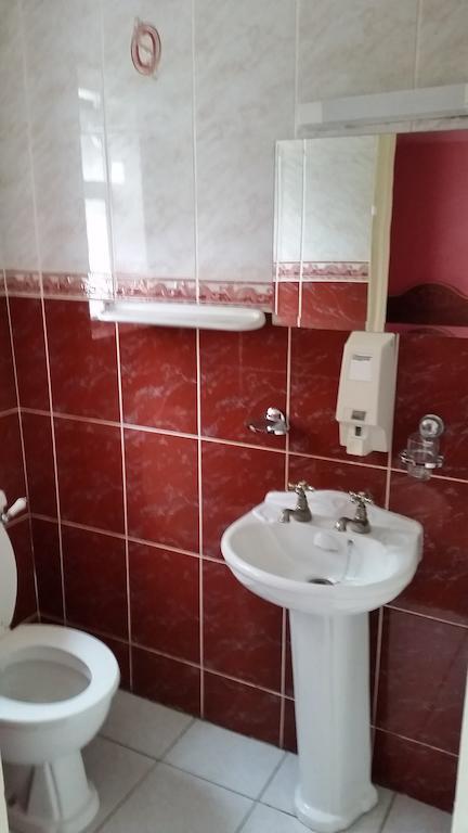 Palmerstown 3*