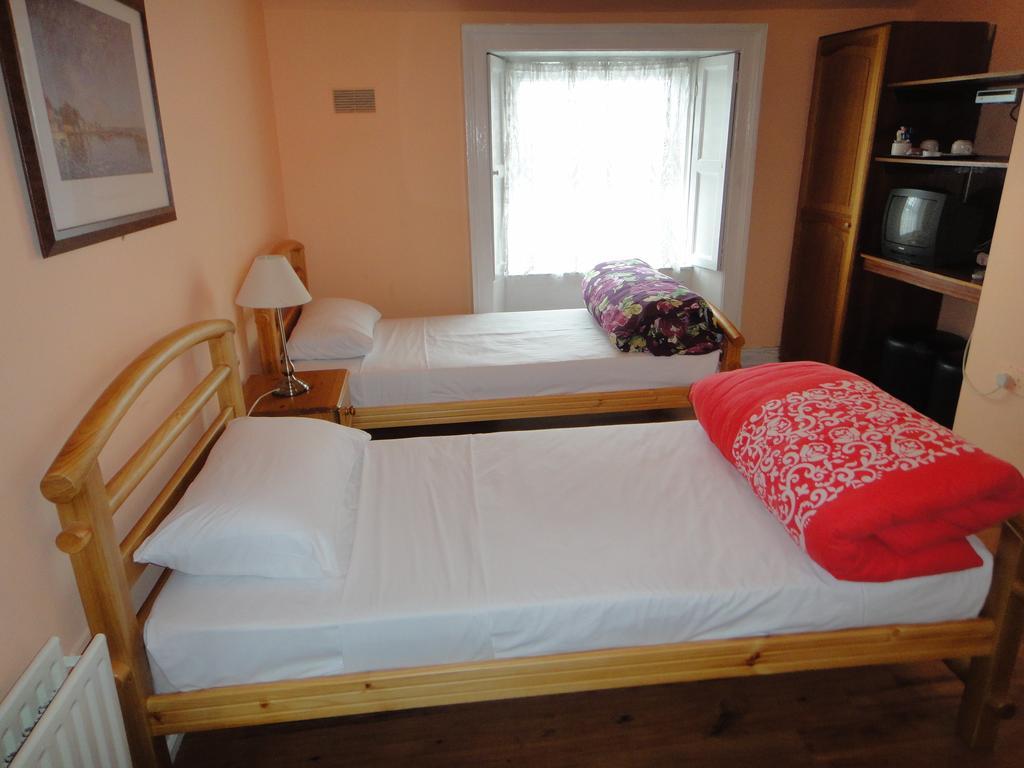 Bed & Breakfast On The Liffey 2*