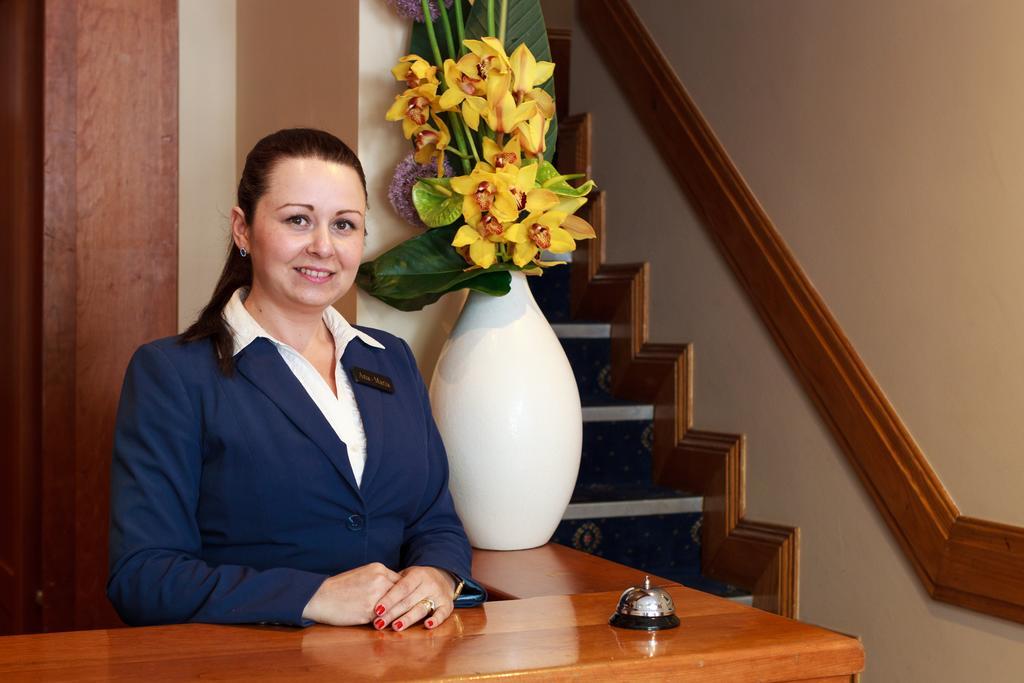 Guest house Kingfisher Townhouse