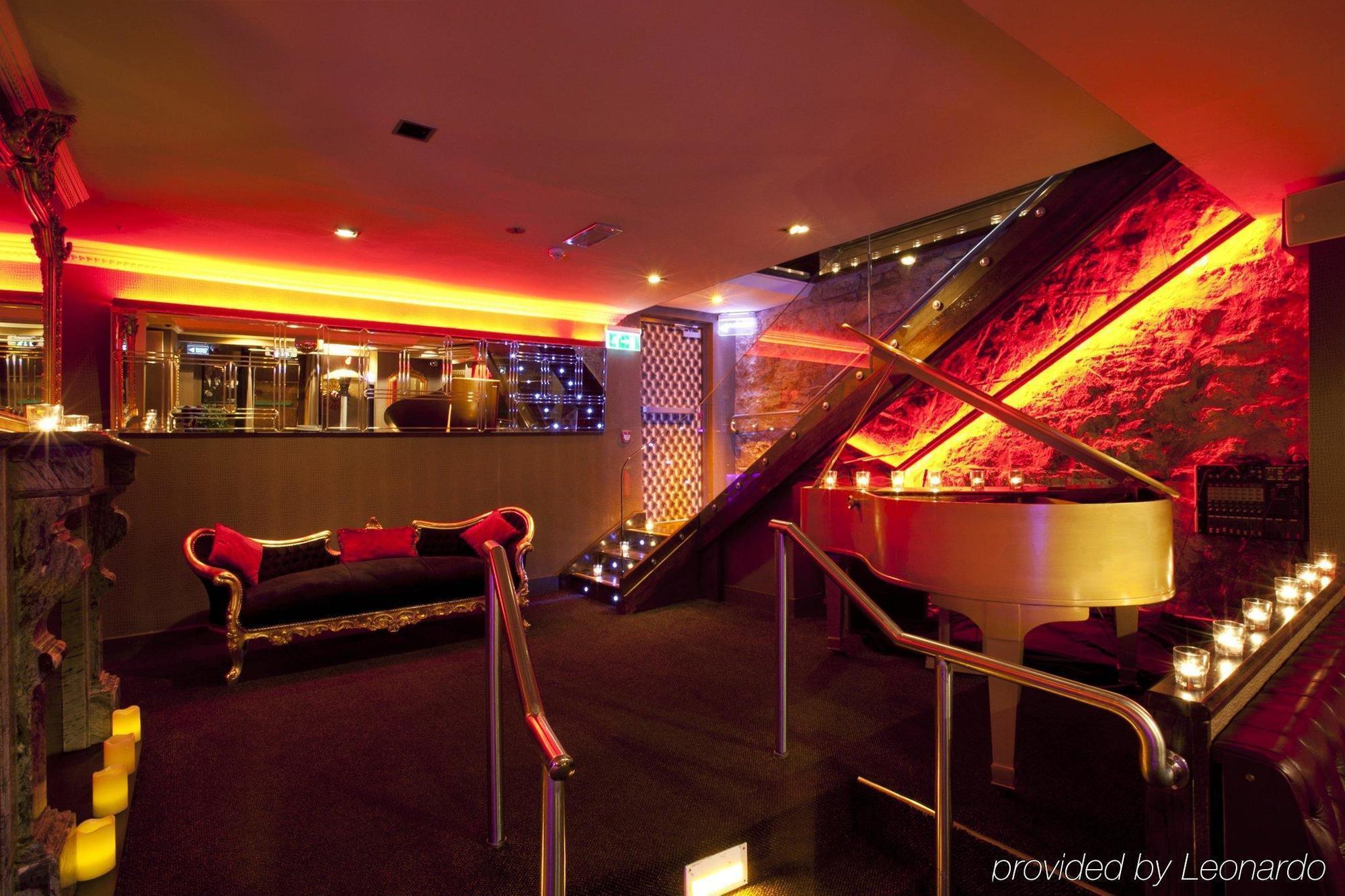Harcourt 3* Dublin