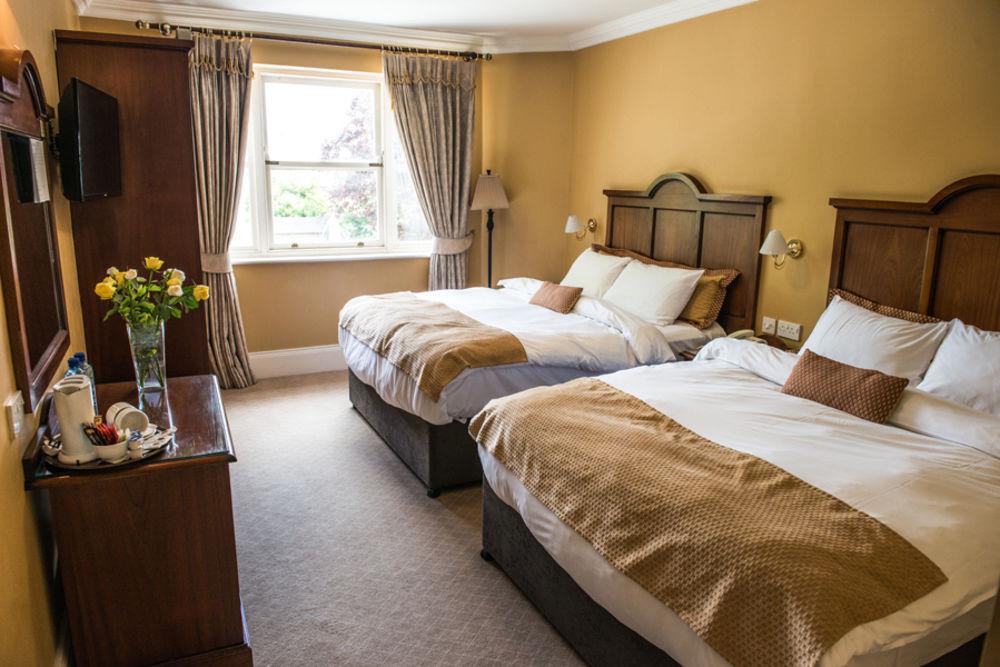 Waterloo Town House & 4*