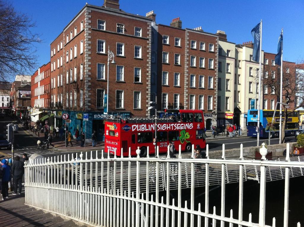 Half-penny Bridge *