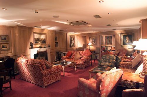 Brooks Hotel 4*