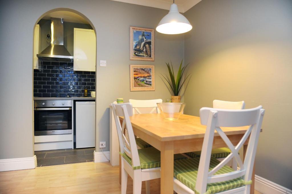 Apartment Half-penny Bridge *