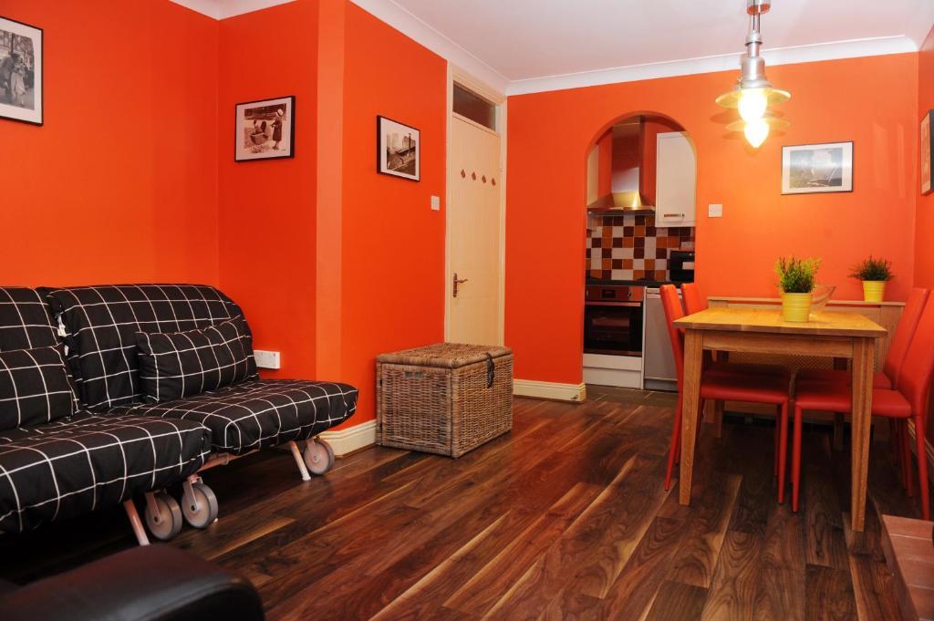 Half-penny Bridge Apartment