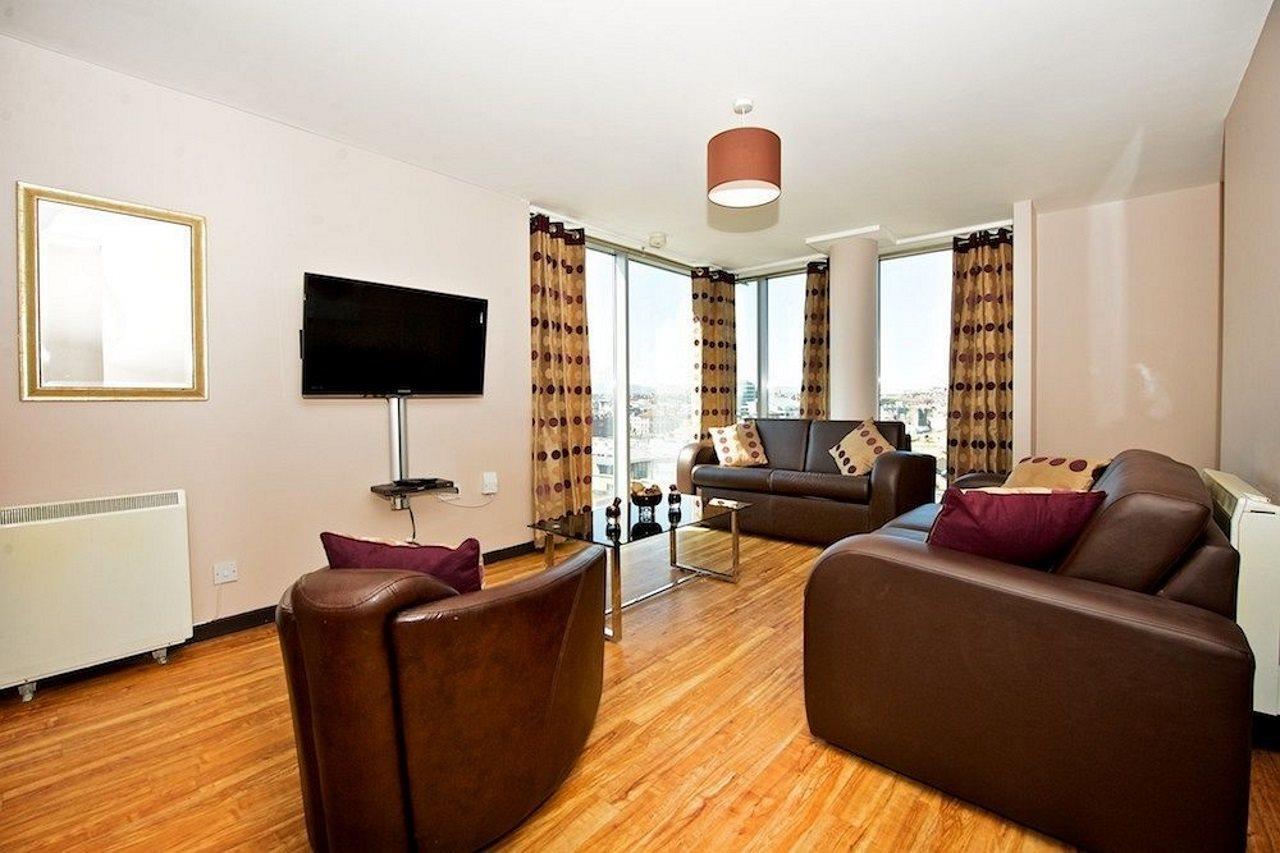 Staycity Millennium Walk Aparthotel