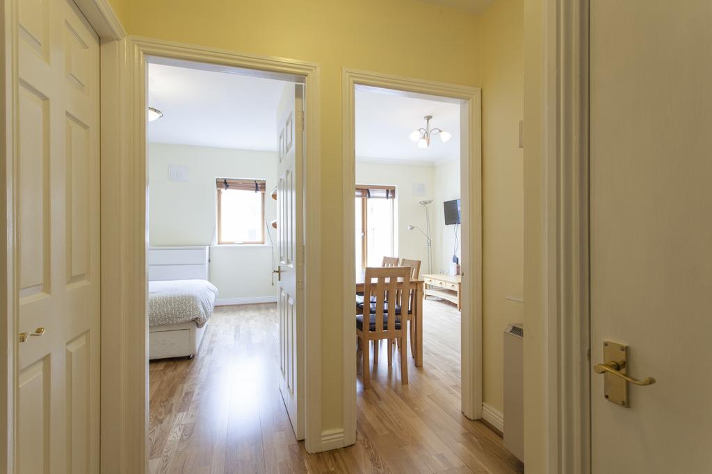 Tara Street Apartment- Dublin City Centre Apartment
