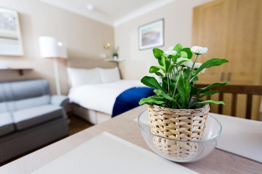 East Park Apartment *