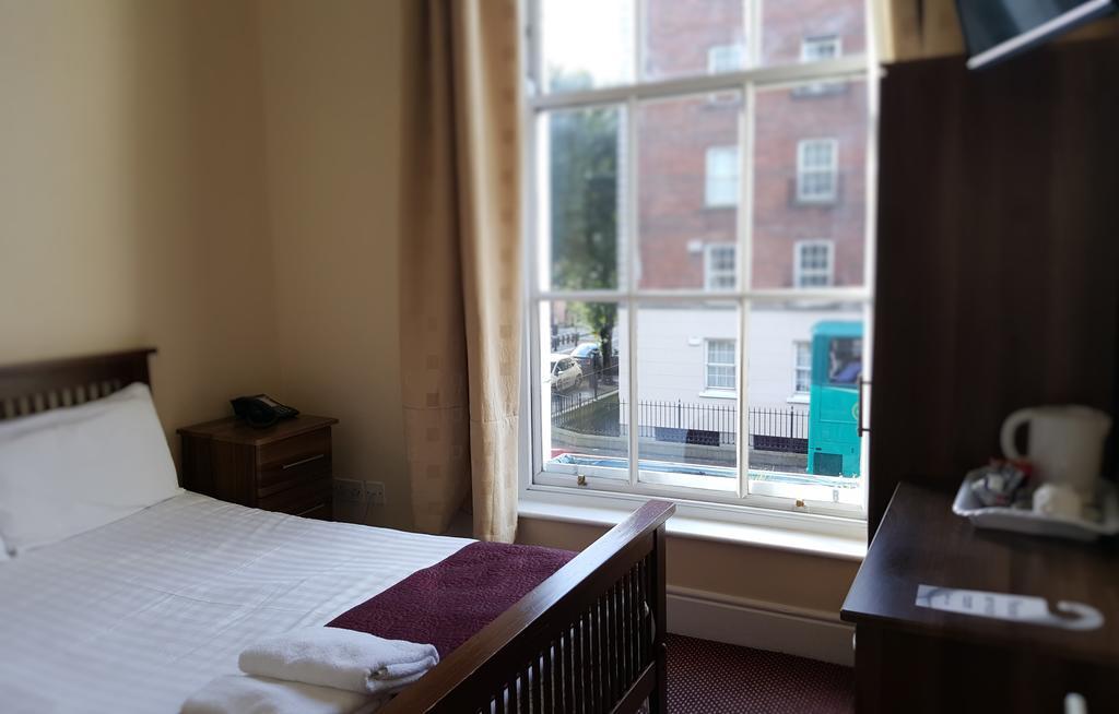 Guest house Hazelbrook House 3*