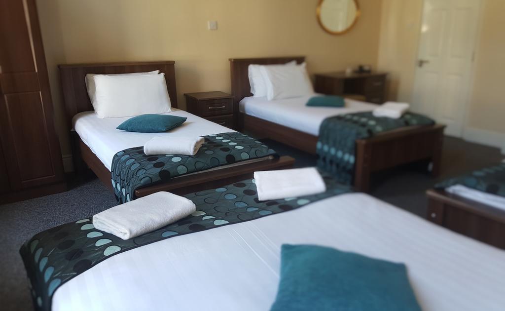 Guest house Hazelbrook House 3*