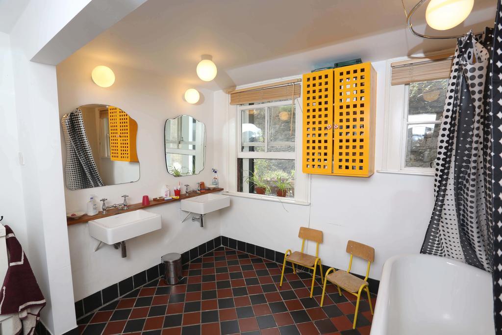 77 Drum Homestay