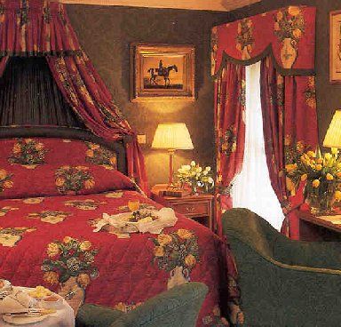 Central Hotel 3*