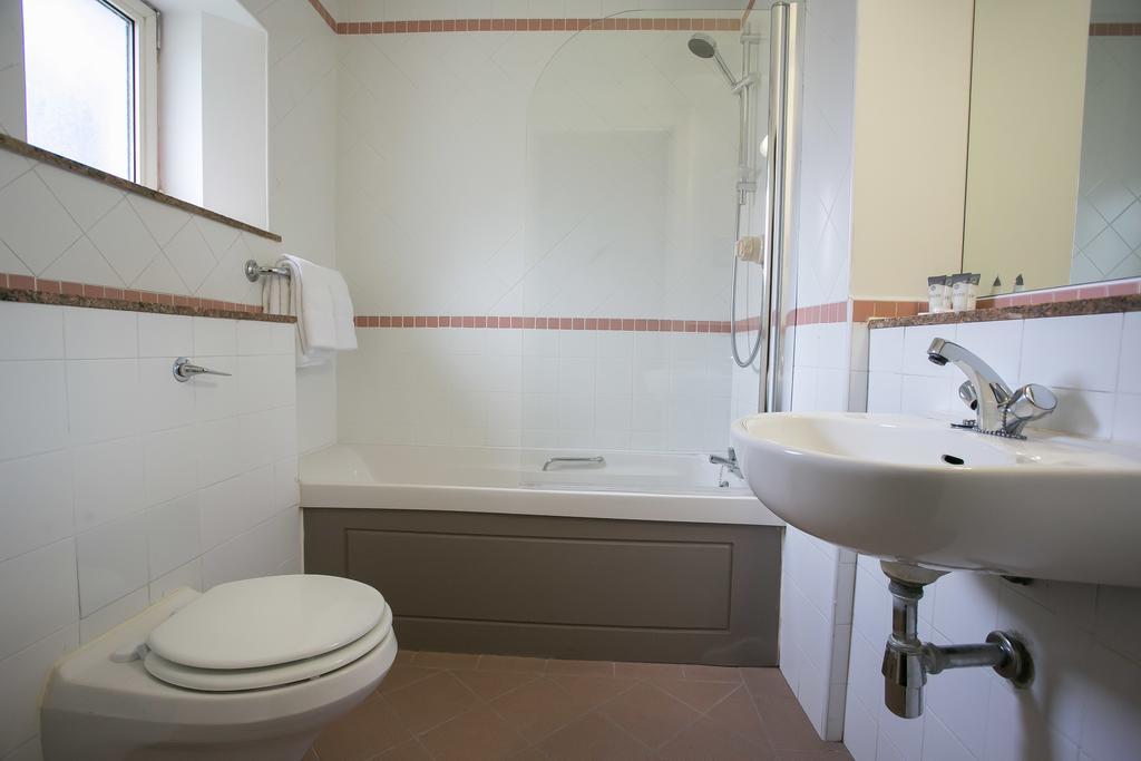 Merrion Road - Ballsbridge Townhouse Guest house 3*