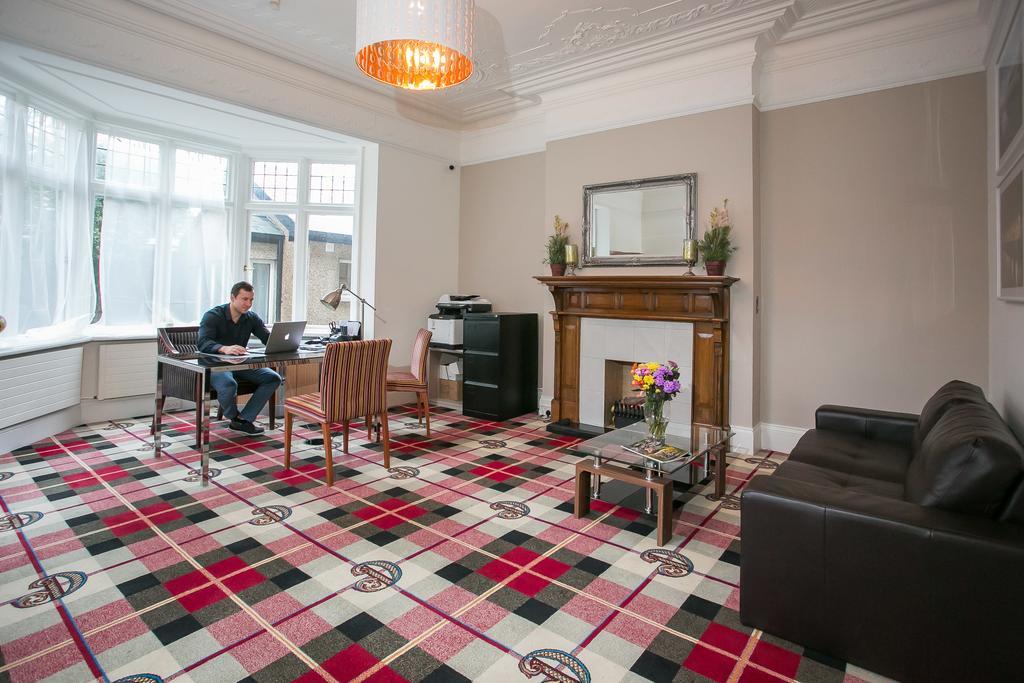 Merrion Road - Ballsbridge Townhouse 3* Dublin