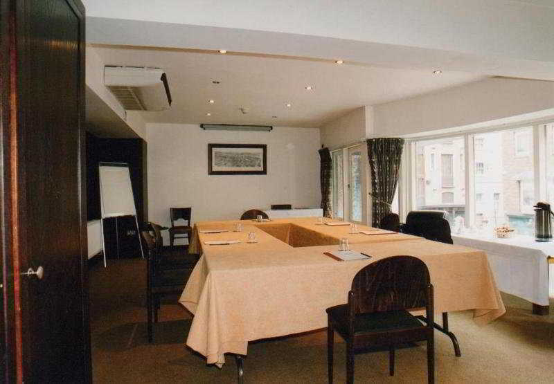 Hotel Paramount 3*