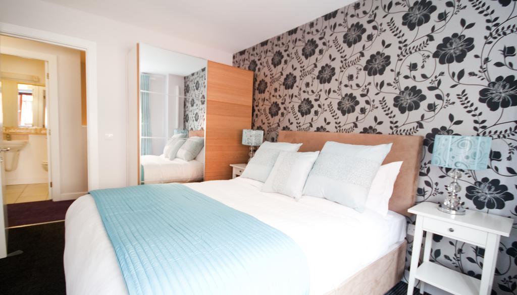 The Key Collection Temple Bar Apartment Dublin