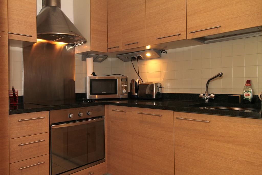 Hanover Dock Apartment *