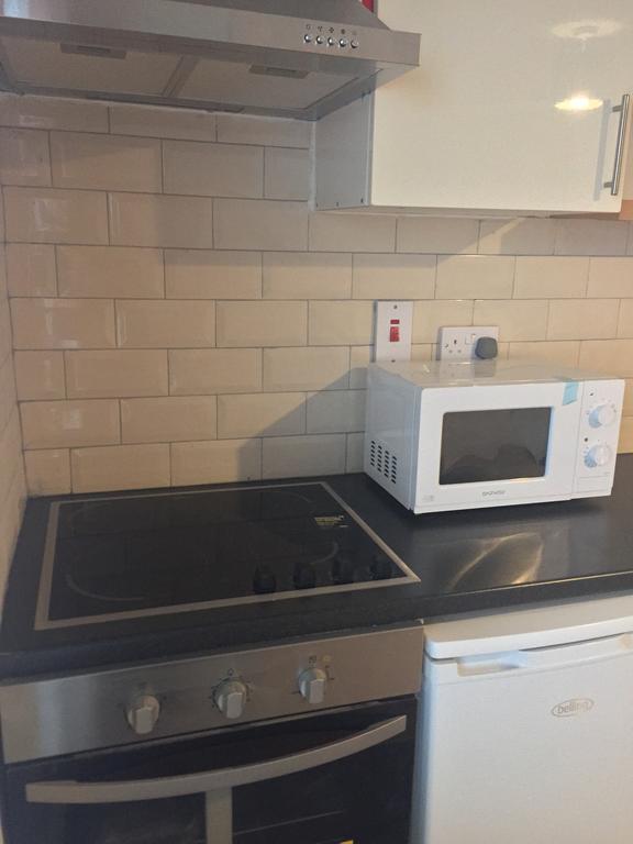 Sherrard Street Apartment